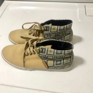 Women’s Vans high top shoes